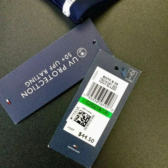 NWT Tommy Hilfiger Boy's Navy Blazer Short Sleeve Mock Neck Rashguard Size Large - Picture 6 of 10